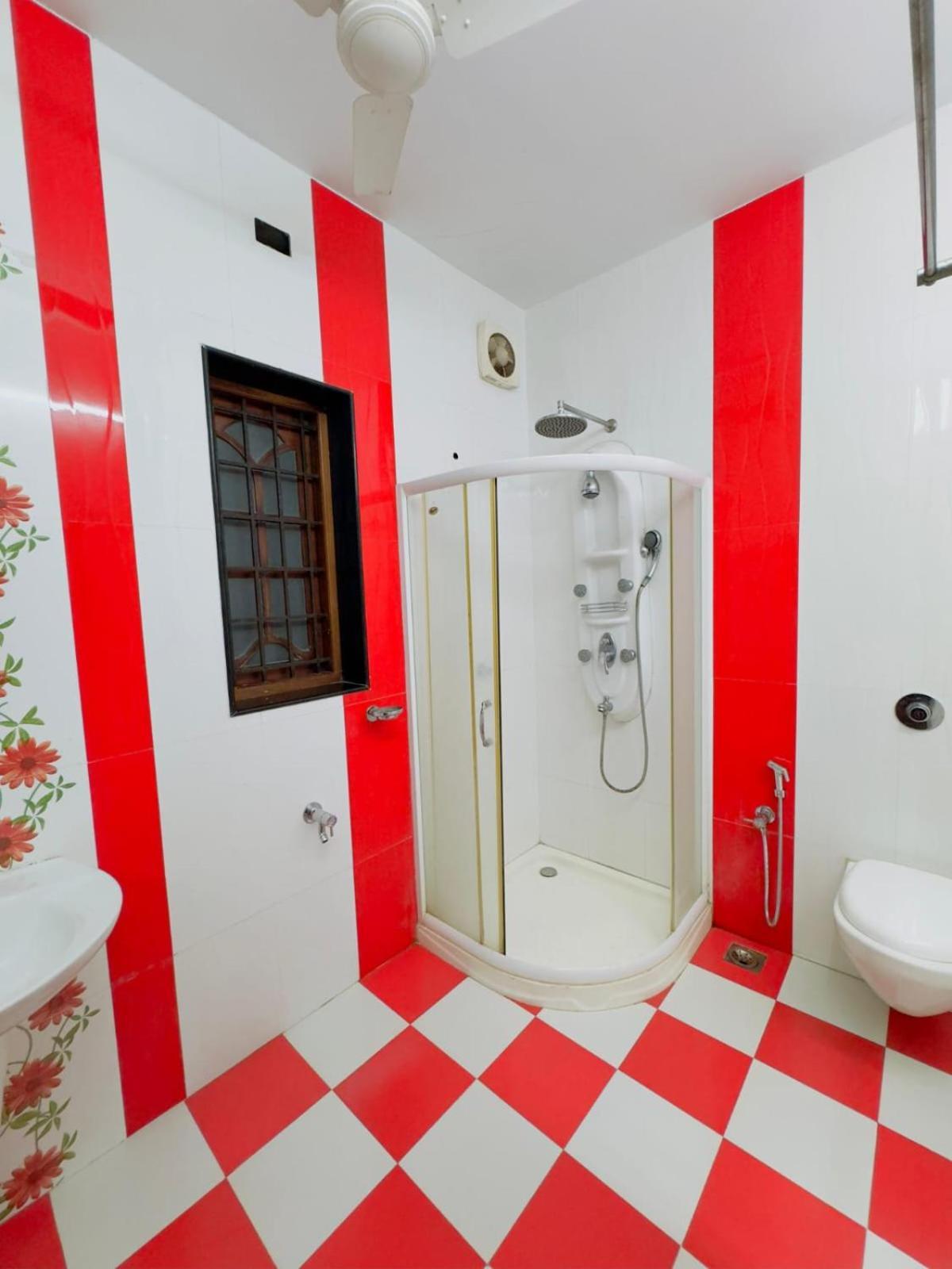 Alappuzha Dream Palace מראה חיצוני תמונה